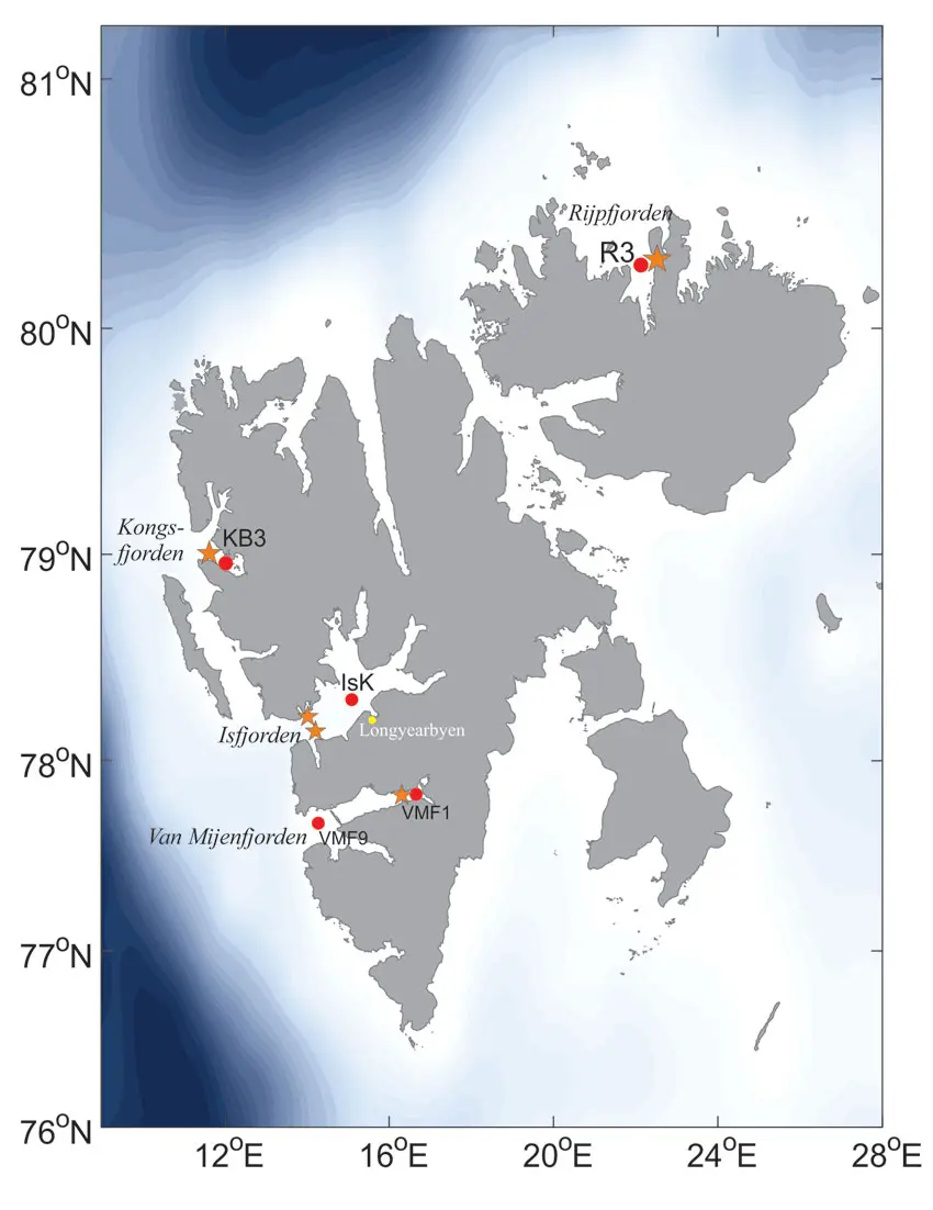 Fig5_observatories-map_Svalbardposten Location of sea observatories and stations in Isfjorden, Kongsfjorden and Rijpfjorden